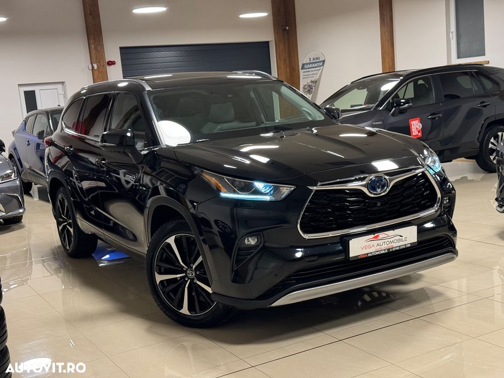 Toyota Highlander 2.5 Hybrid Luxury - 3