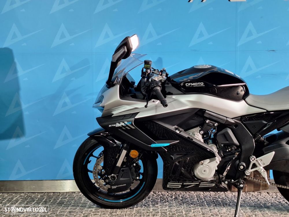 CF Moto 675SR-R - 6