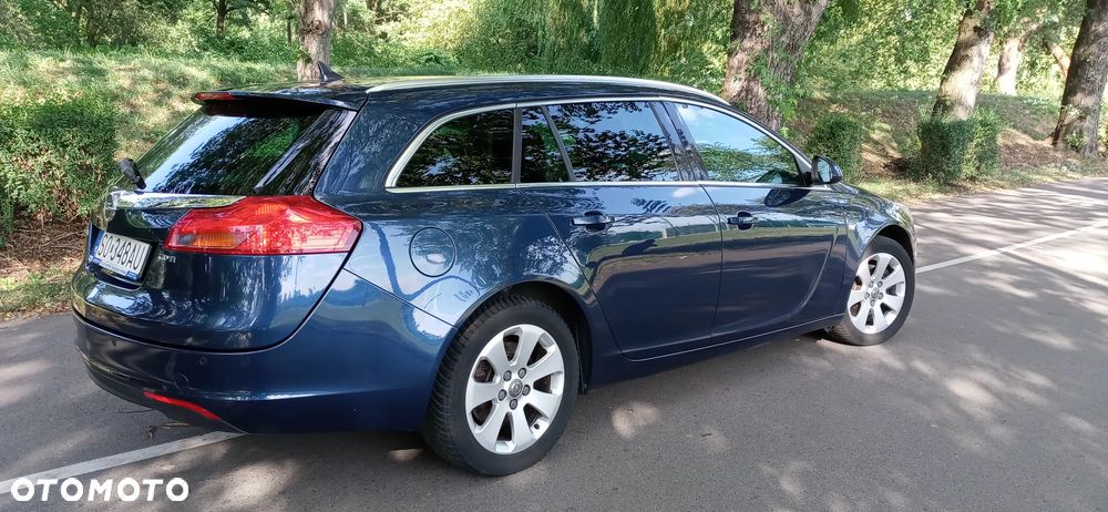 Opel Insignia 2.0 CDTI - 12