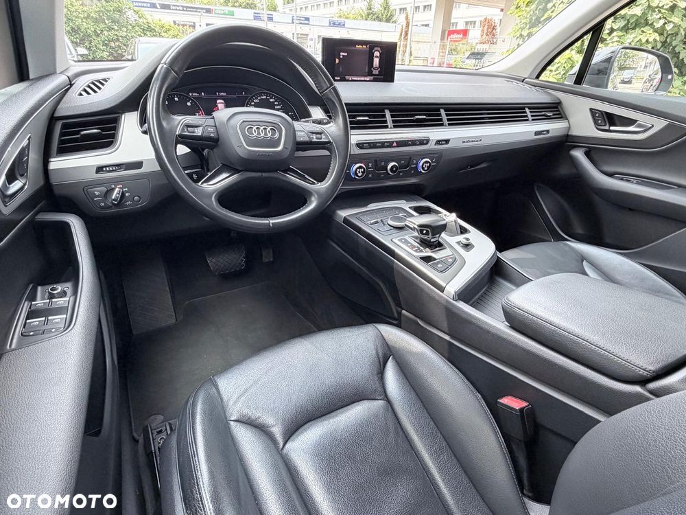 Audi Q7 - 8