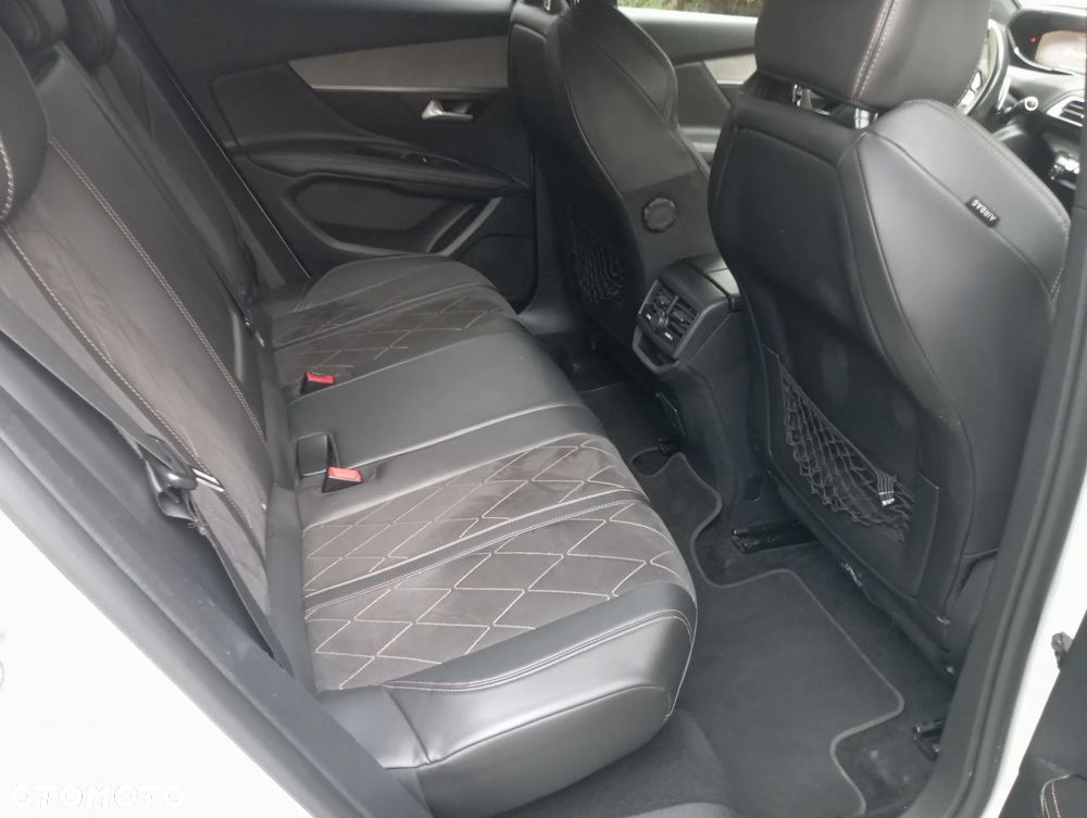 Peugeot 3008 BlueHDi 180 Stop & Start EAT6 GT - 15