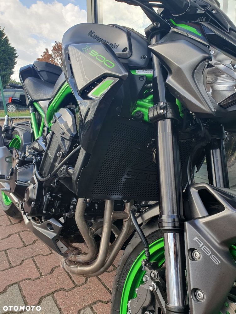 Kawasaki Z 900 - 21