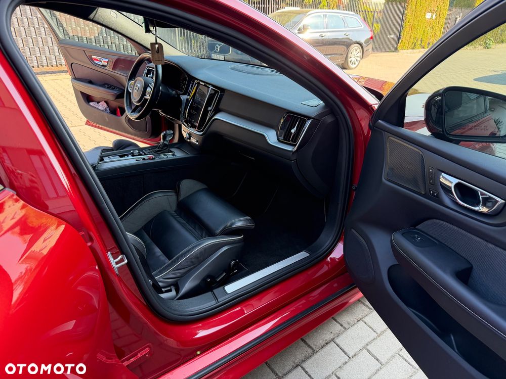 Volvo S60 T6 AWD Geartronic RDesign - 30