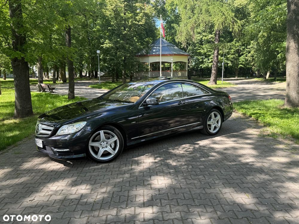 Mercedes-Benz CL 500 4-Matic BlueEff - 2