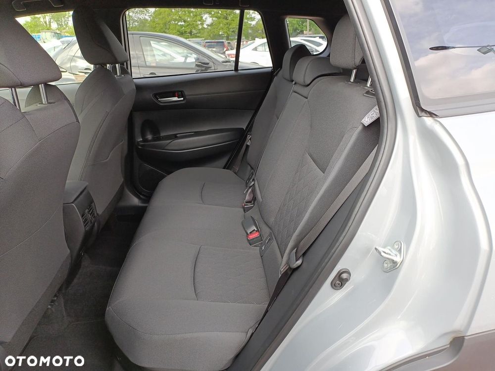 Toyota Corolla Cross 2.0 Hybrid Style AWD - 14