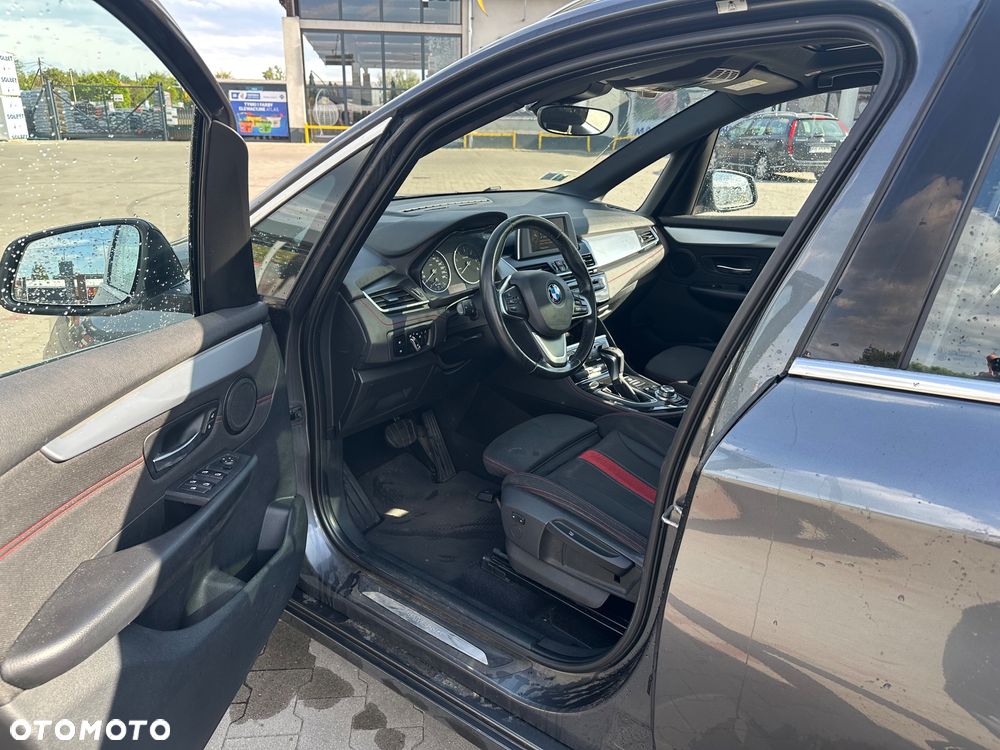 BMW Seria 2 218d Sport Line - 10
