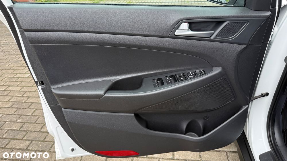 Hyundai Tucson 1.6 Turbo 4WD Intro Edition - 21