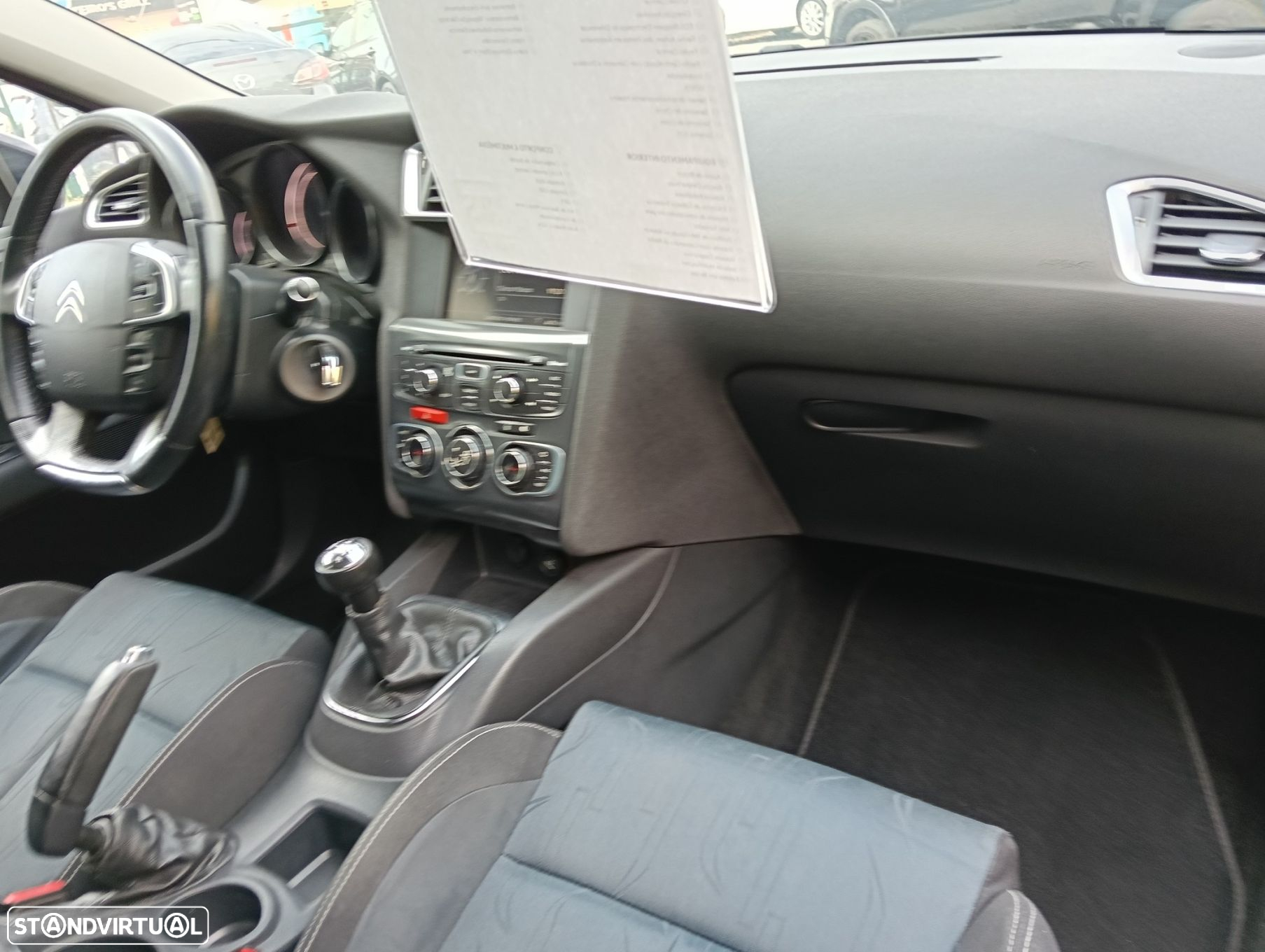 Citroën C4 1.6 HDi Business Airdream - 17
