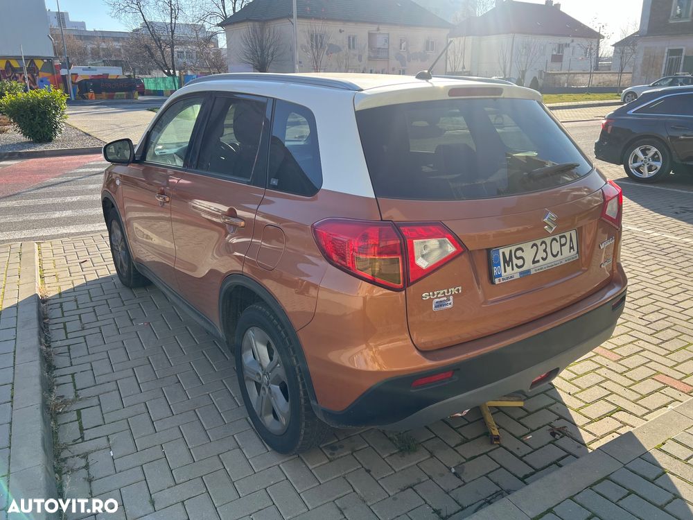 Suzuki Vitara - 3