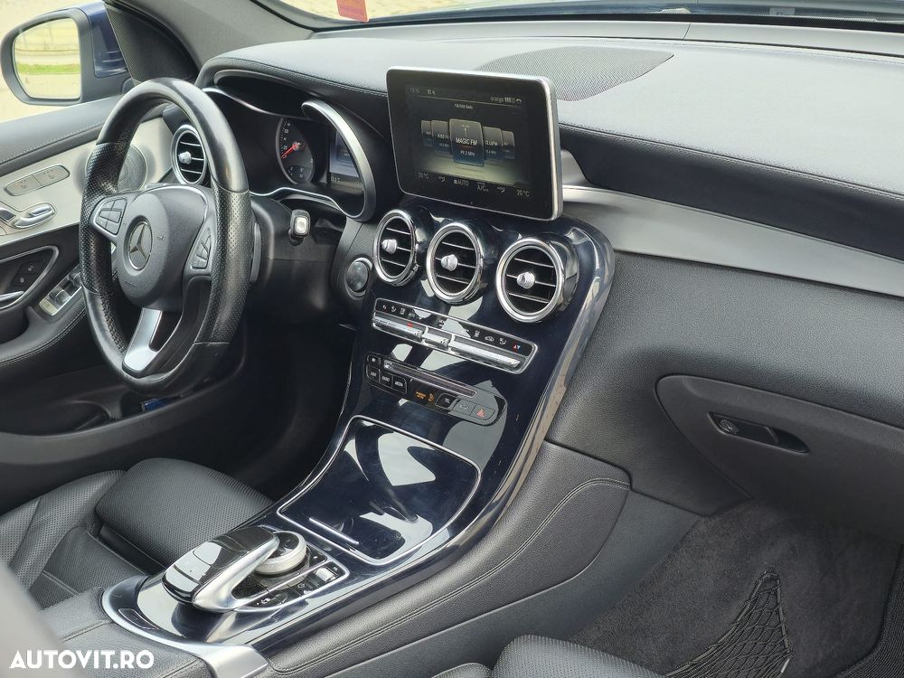 Mercedes-Benz GLC - 26