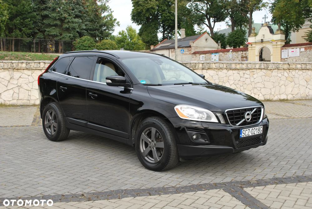 Volvo XC 60 2.4D AWD Summum - 10
