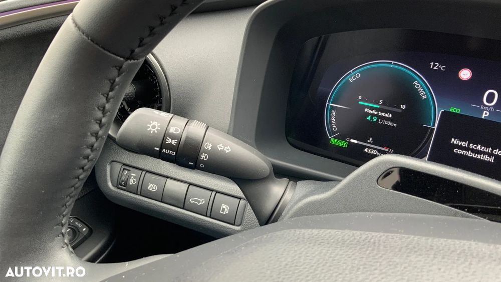 Toyota C-HR 1.8 HEV 140 CP 4x2 CVT Exclusive - 28
