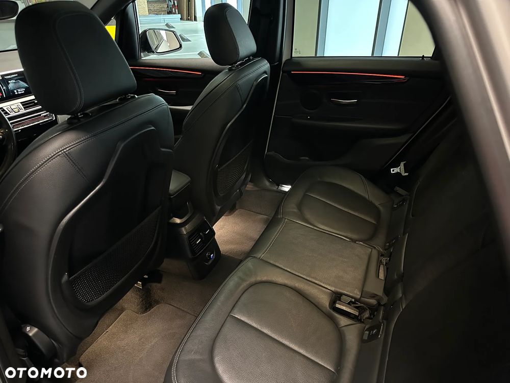 BMW Seria 2 220d xDrive Sport-Aut M Sport - 21