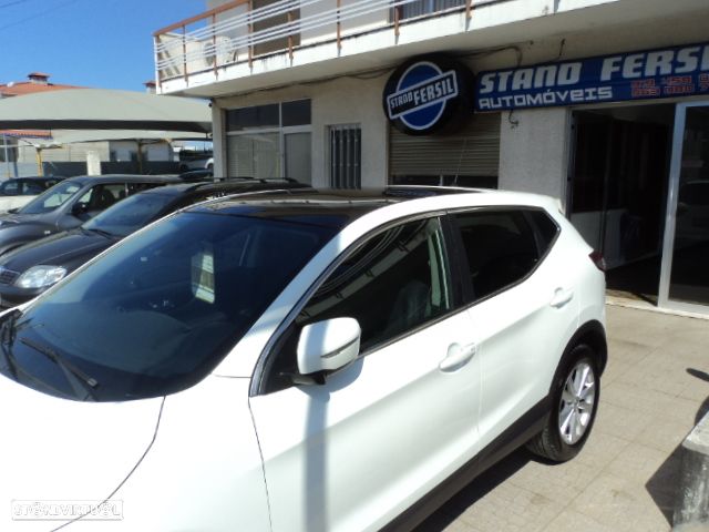 Nissan Qashqai 1.5 dCi TEKNA+ - 5