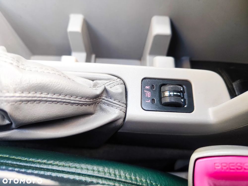 Subaru Forester 2.0 XE NAV Euro5 - 18