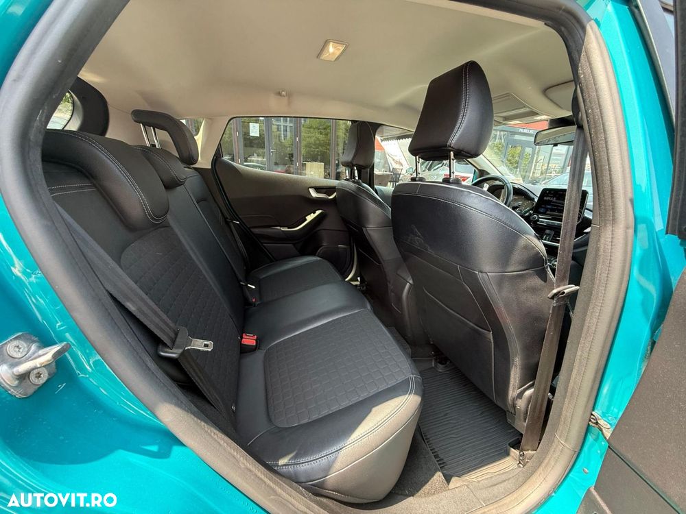 Ford Fiesta - 24