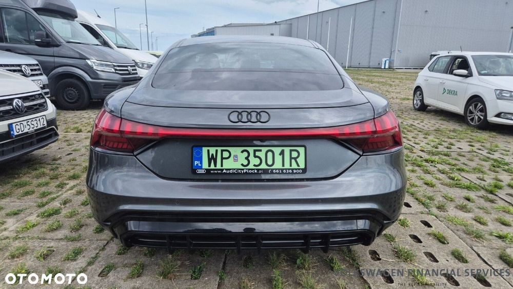 Audi e-tron GT - 5