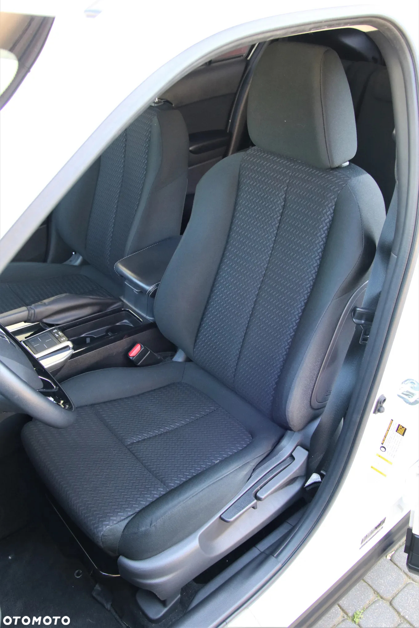 Mitsubishi Eclipse Cross 1.5 T Instyle CVT 4WD - 32