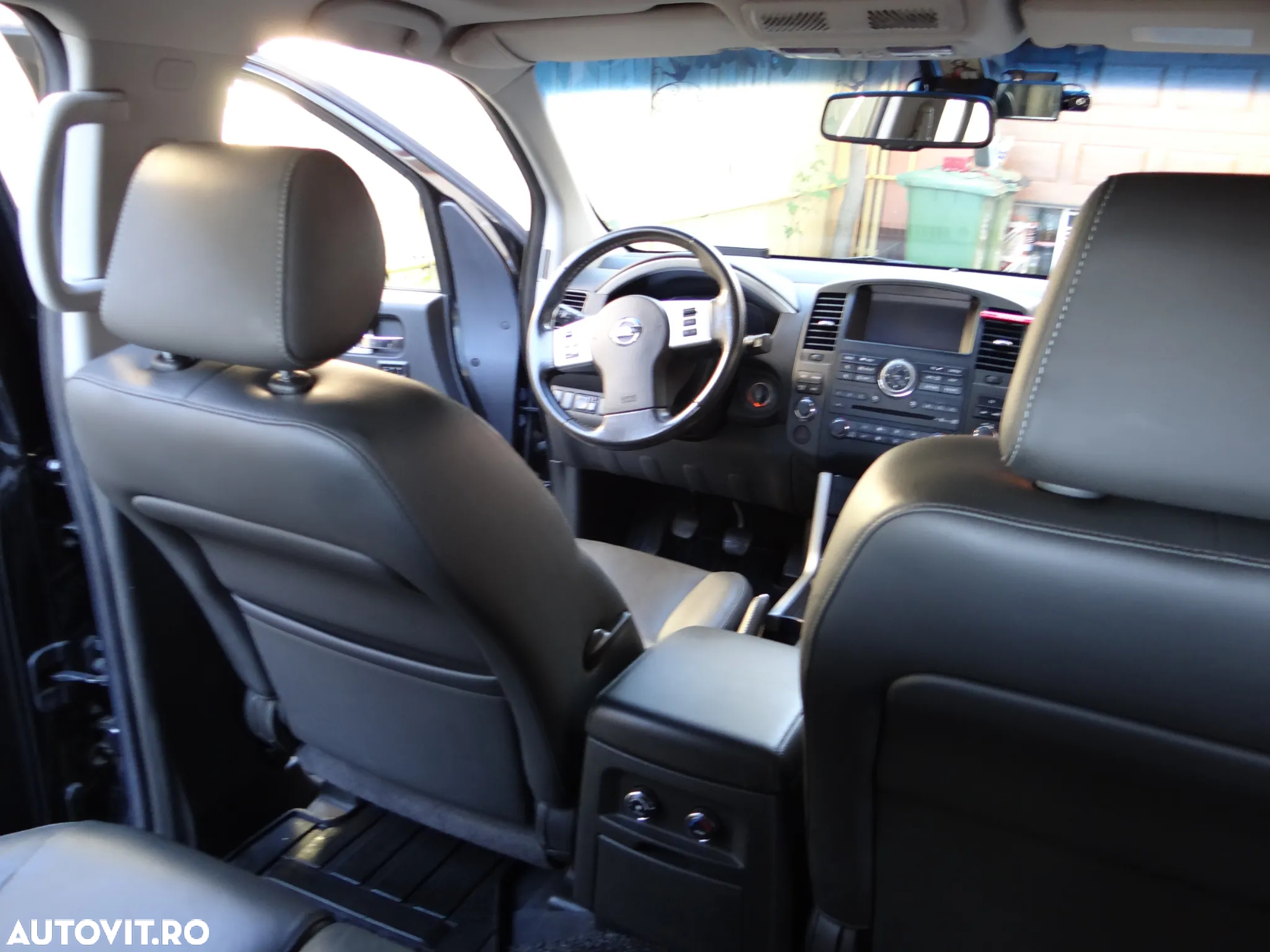 Nissan Pathfinder 2.5 dCi DPF All Mode 4X4 LE - 10
