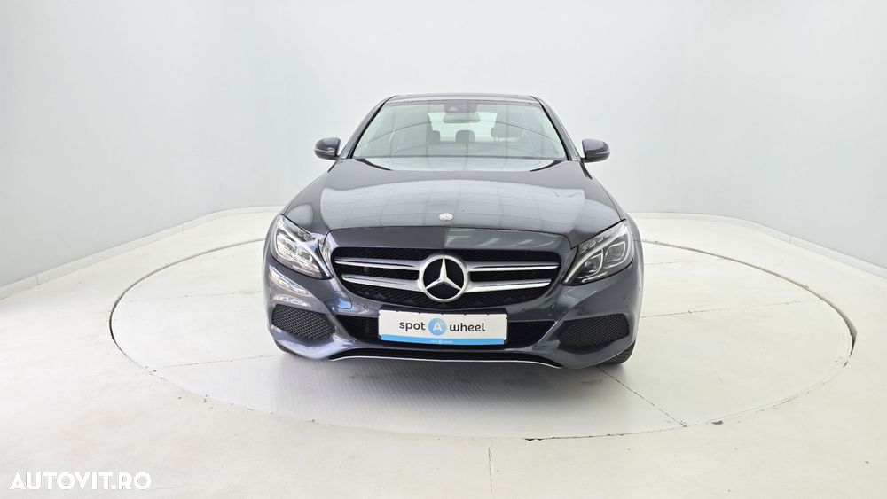 Mercedes-Benz C - 2