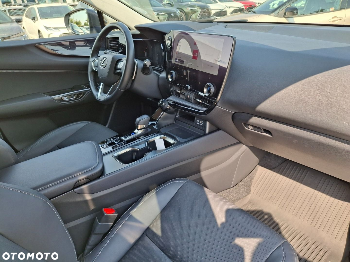 Lexus NX 350h Prestige AWD - 18