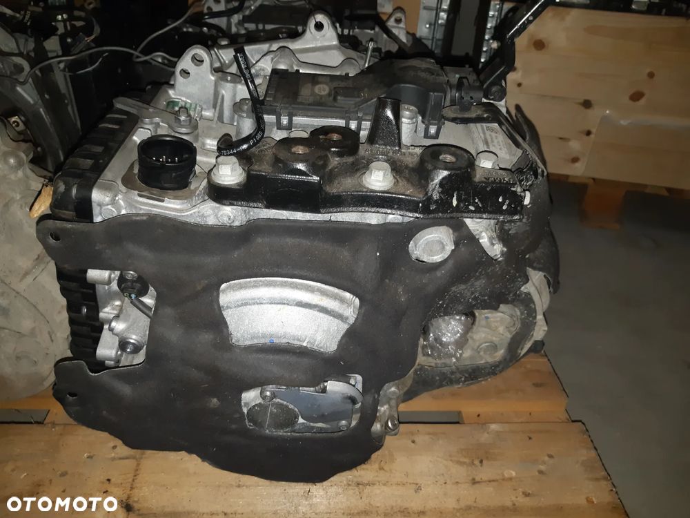 Skrzynia biegów automatyczna Land Rover Discovery Sport L550 2.0D 9HP50 - 2