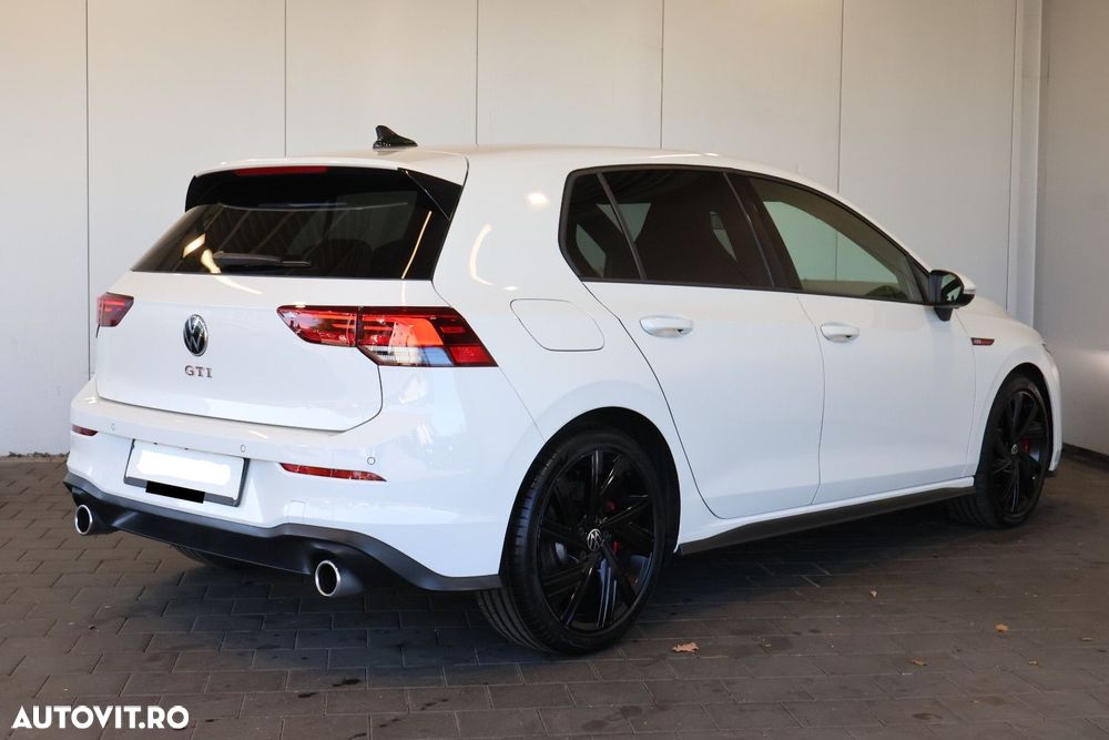 Volkswagen Golf 2.0 TSI OPF DSG GTI - 3