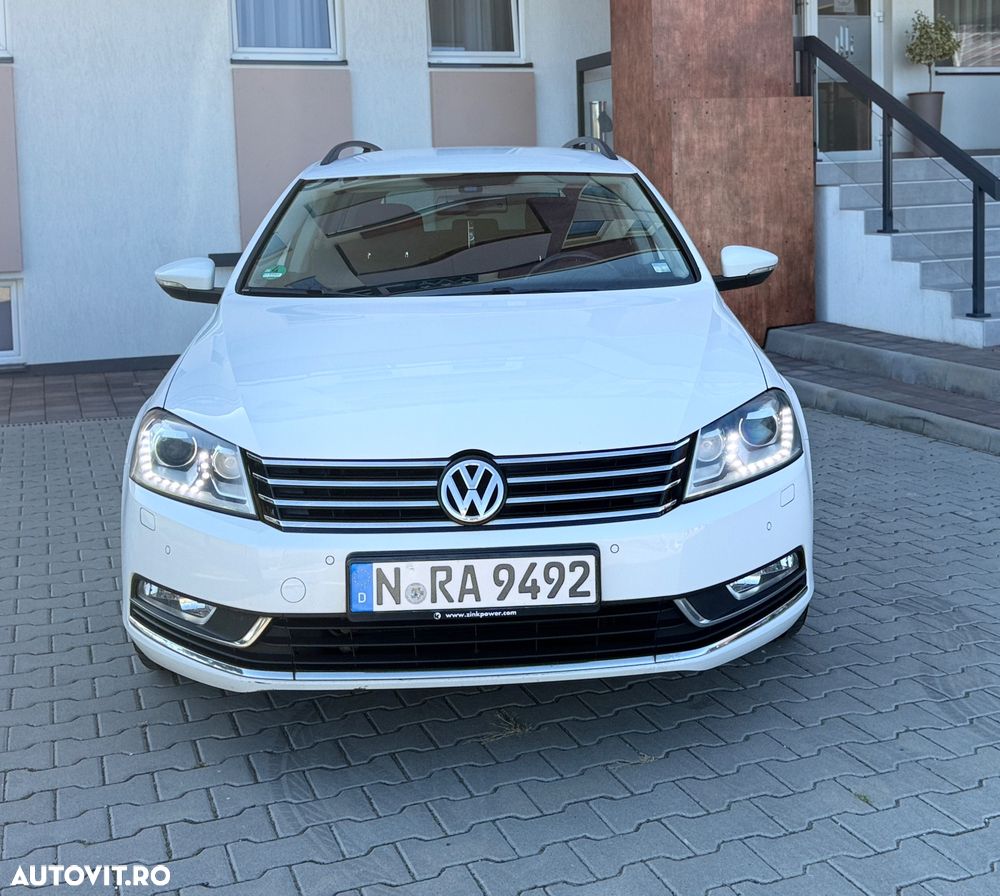 Volkswagen Passat 2.0 TDI BlueMotion Technology Exclusive - 3