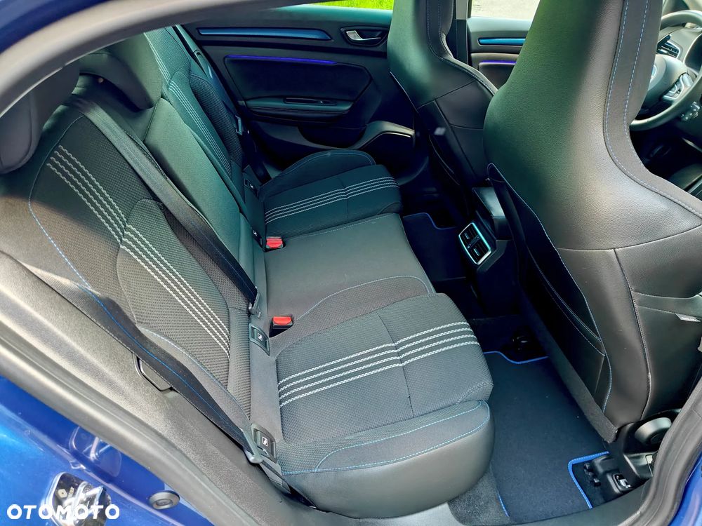 Renault Megane 1.6 TCe GT EDC - 29