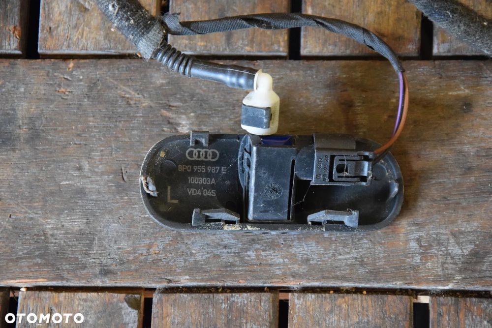 AUDI A3 8P LIFT 08-12 Dysza spryskiwacza podgrzewana EUROPA prawa lewa 8P0955988E 8P0955987E - 3