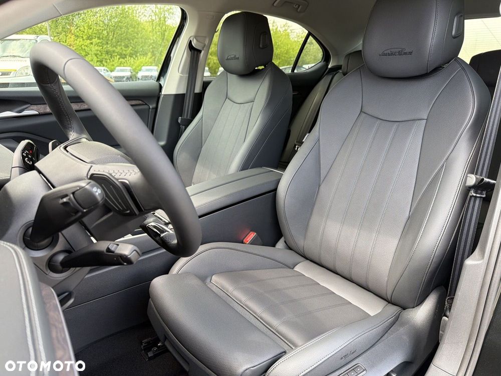 Skoda Superb 2.0 TDI SCR 4x4 L&K DSG - 12