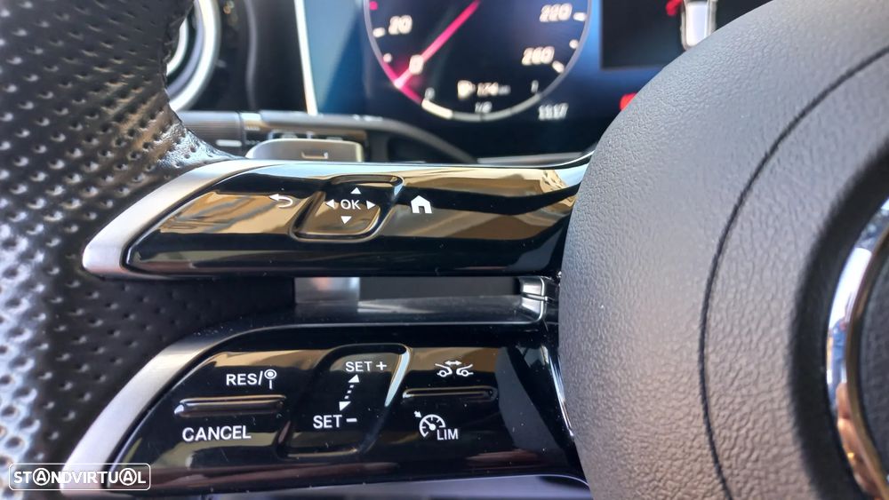 Mercedes-Benz C 300 e T 9G-TRONIC AMG Line - 14