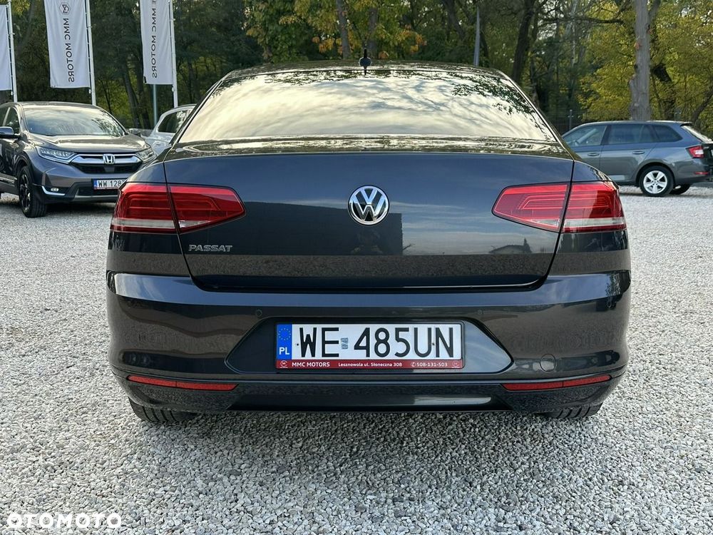 Volkswagen Passat - 7