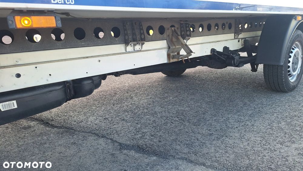 Volkswagen CRAFTER - 21
