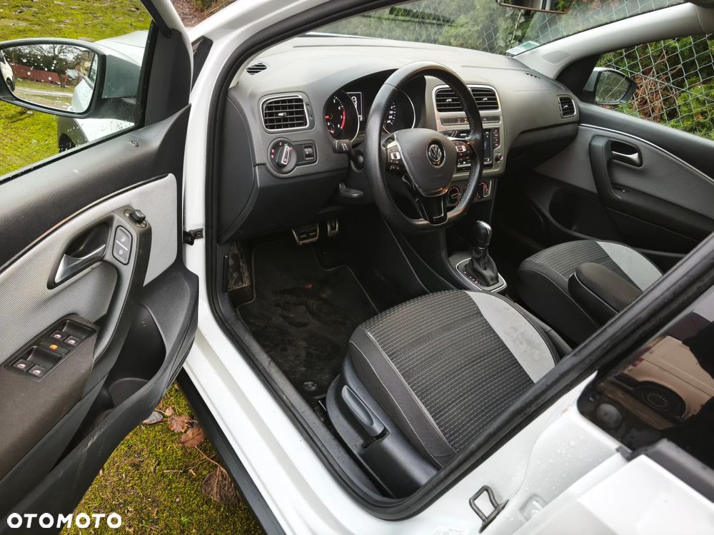 Volkswagen Polo Cross - 12
