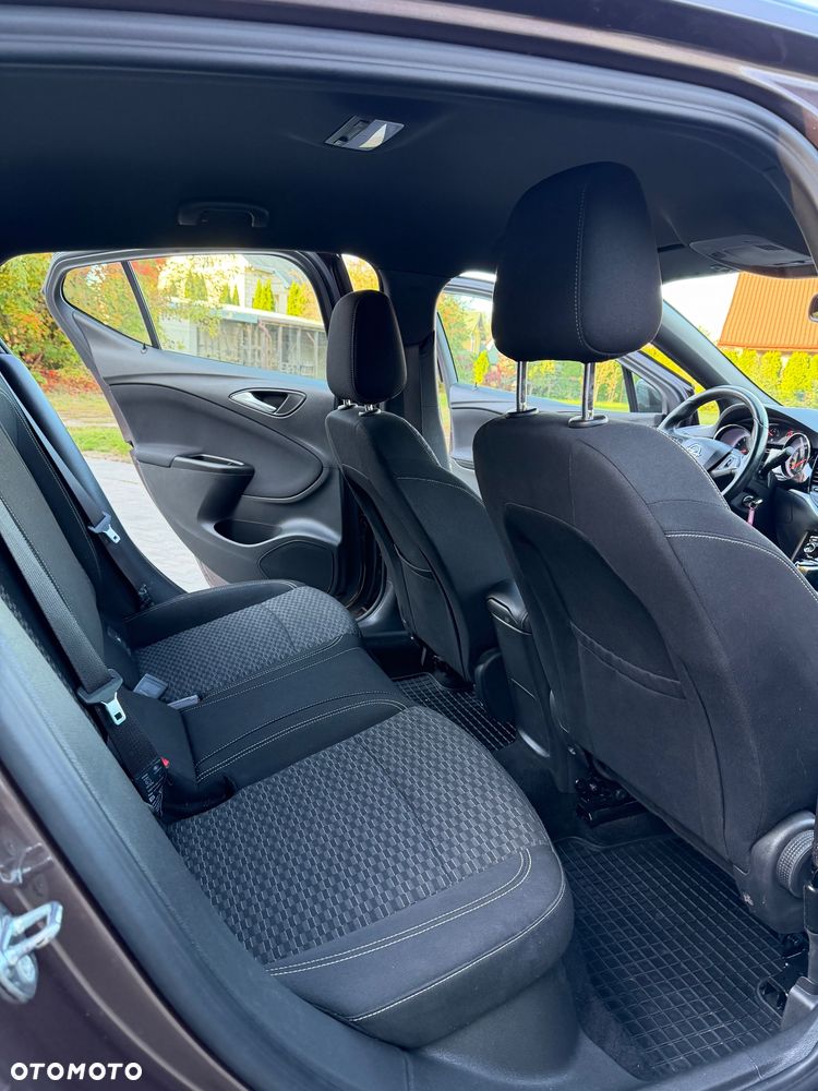 Opel Astra 1.4 Turbo Start/Stop Innovation - 25