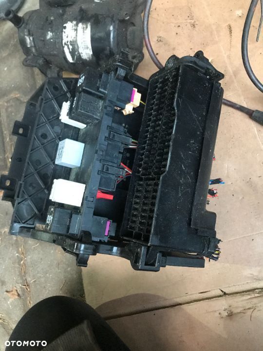 MODUŁ KOMFORTU BSI AUDI VW SEAT SKODA 3C0937049E - 1
