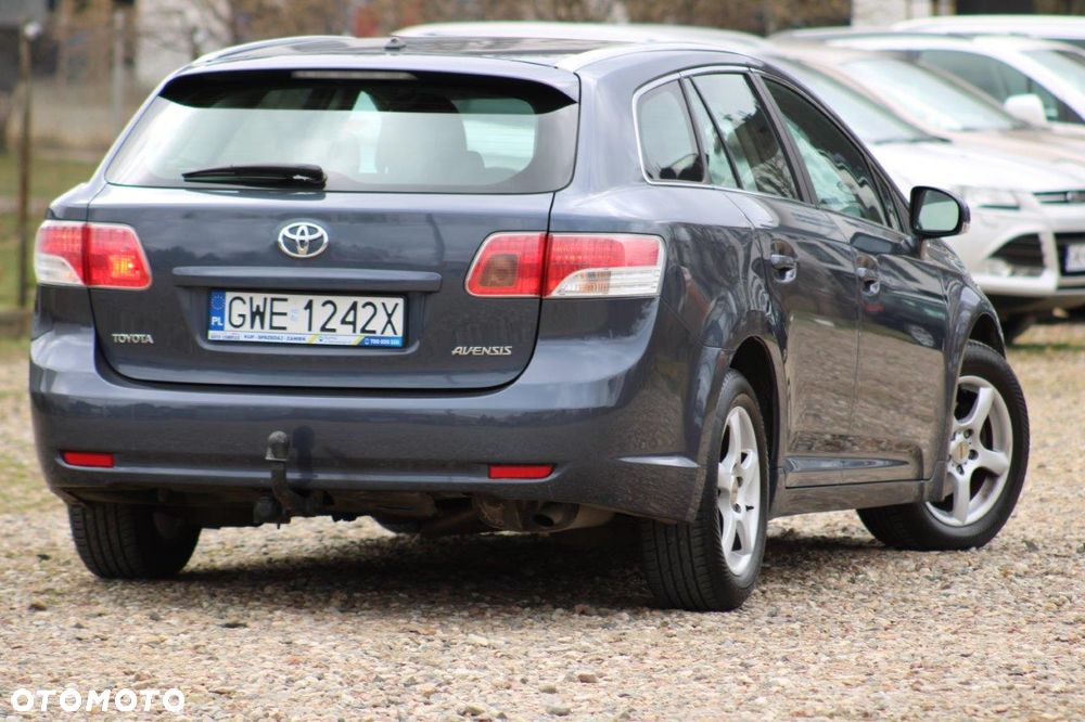 Toyota Avensis 1.6 Business Edition - 5