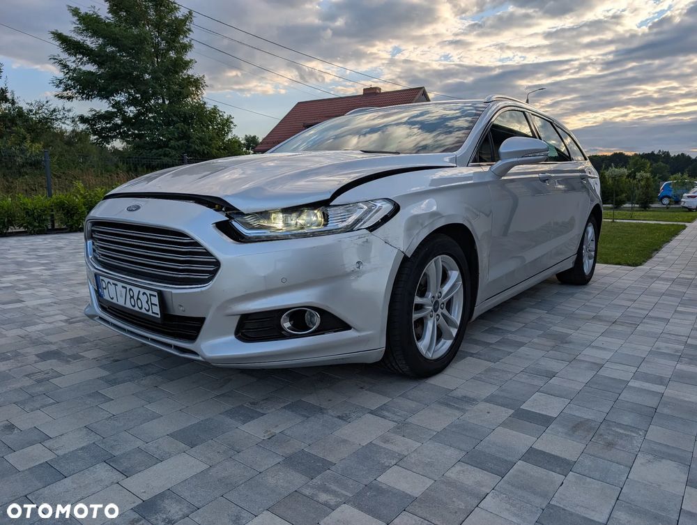Ford Mondeo 2.0 TDCi STart-Stopp PowerShift-Aut Titanium - 4