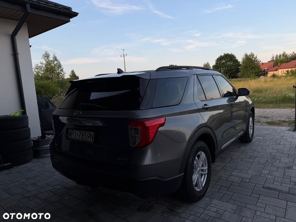 Ford Explorer - 6