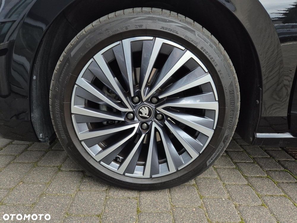 Skoda Superb 1.5 TSI L&K DSG - 38