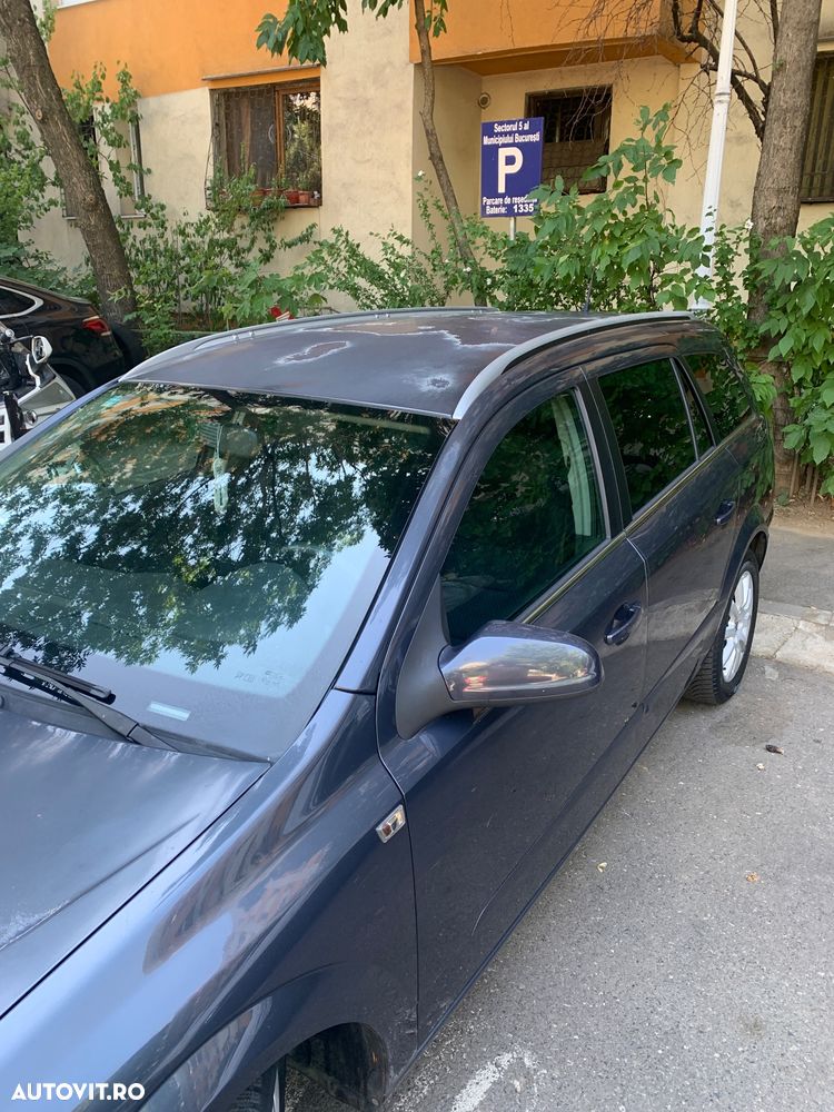 Opel Astra 1.7 CDTi Cosmo - 1