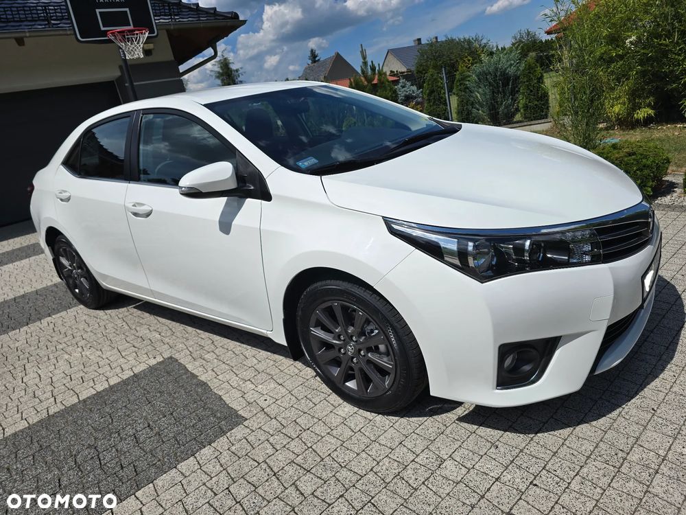 Toyota Corolla 1.6 Premium - 32