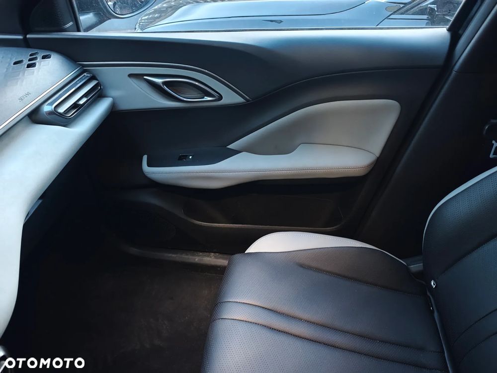 BYD Dolphin Surf 43.2kWh Boost - 11