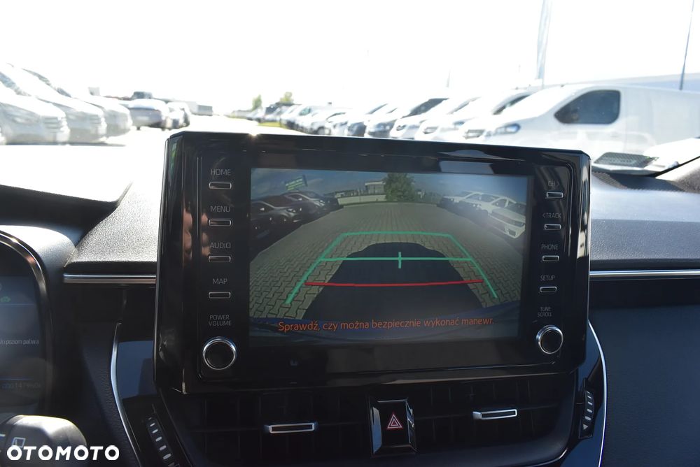 Toyota Corolla 2.0 Hybrid Comfort - 30