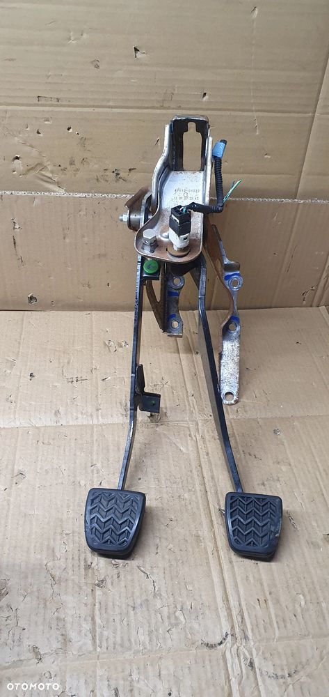 Pedały pedał sprzęgła hamulca Toyota Aygo I 47110-0H020 - 1