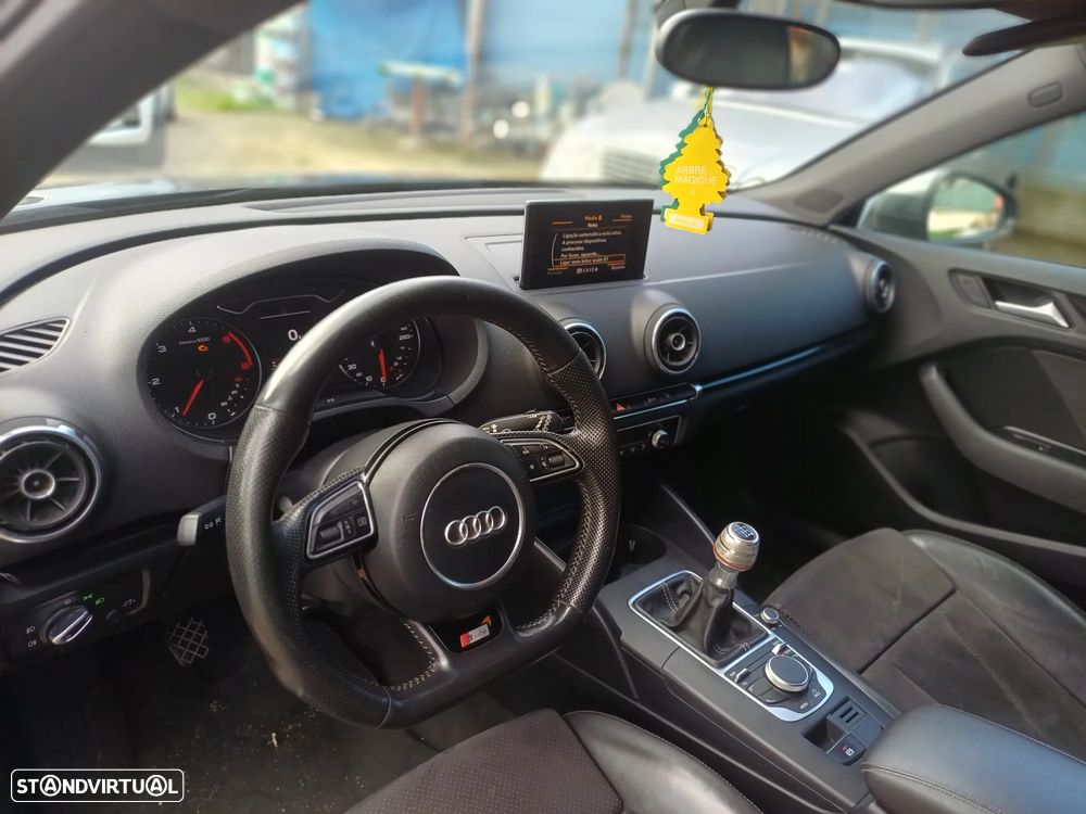 Audi A3 Sportback 1.6 TDI S-line - 8