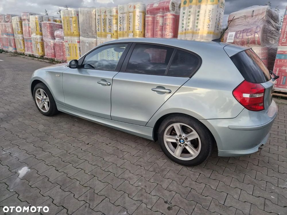 BMW Seria 1 116i - 4