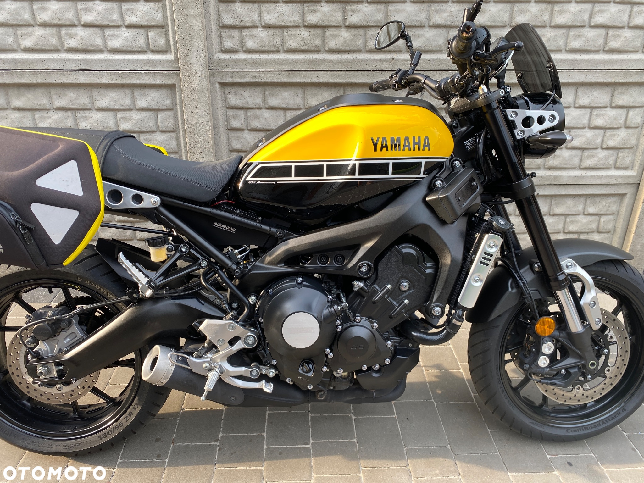 Yamaha XSR - 10