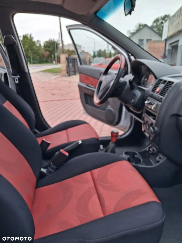 Hyundai Getz - 8